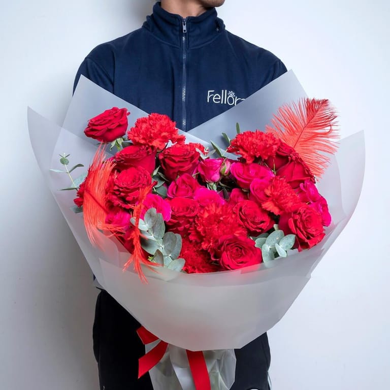 Red Roses Carnations Luxury Bouquet-A416 - Image 2