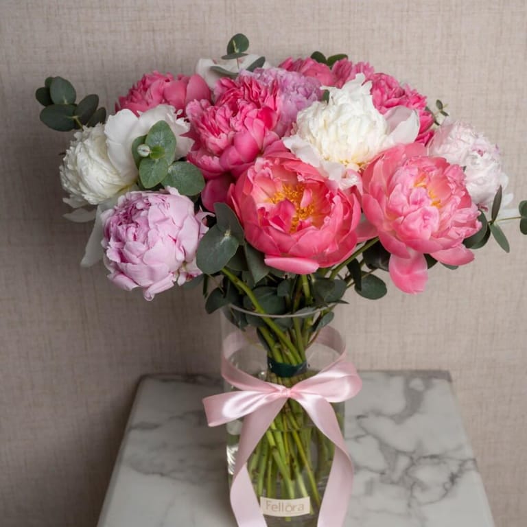 Pink And White Peonies Luxury Vase Arrangement-A542 - Image 1