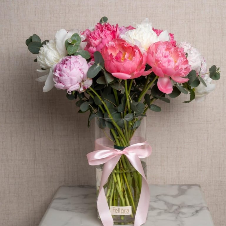 Pink And White Peonies Luxury Vase Arrangement-A542 - Image 2