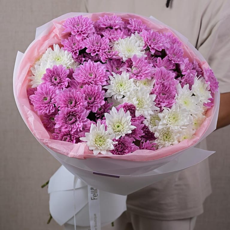 Pink And White Chrysanthemum Luxury Bouquet-A622 - Image 1