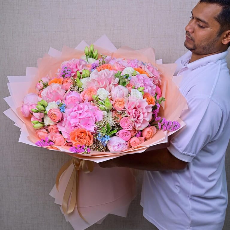 Pink Hydrangea Peony Roses And Peach Roses Luxury Bouquet-A588 - Image 5