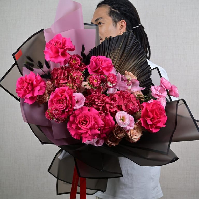 Hot Pink Roses And Hydrangea Luxury Bouquet-A648 - Image 1