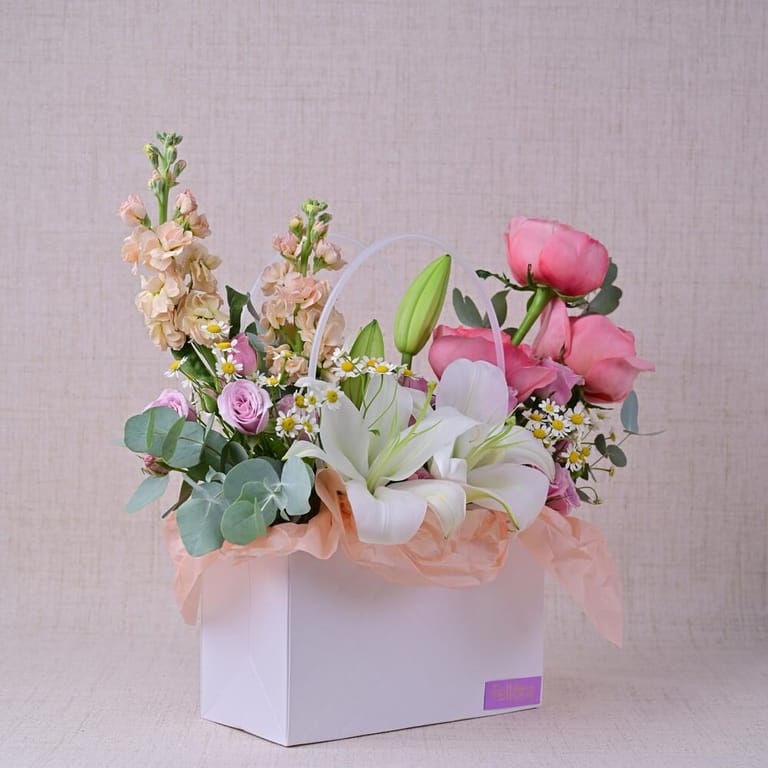 Pink Roses White Lilies And Matthiola Flower Bag-A592 - Image 6