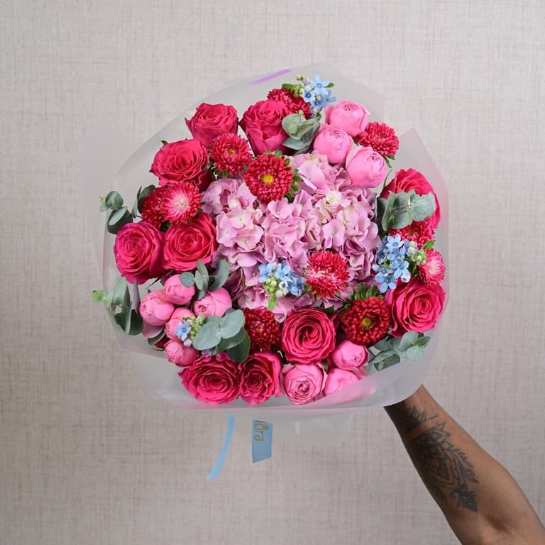 Pink Hydrangea Roses And Red Callistephus Luxury Bouquet-A638 - Image 4