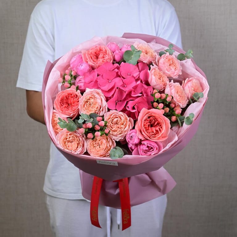Pink Hydrangea And Peony Roses Luxury Bouquet-A643 - Image 4