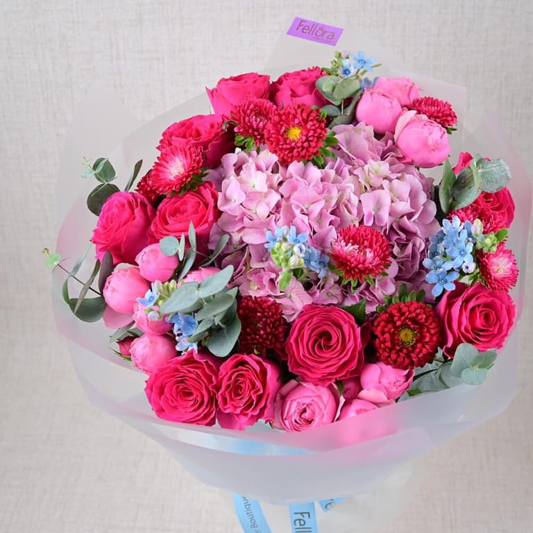 Pink Hydrangea Roses And Red Callistephus Luxury Bouquet-A638 - Image 5