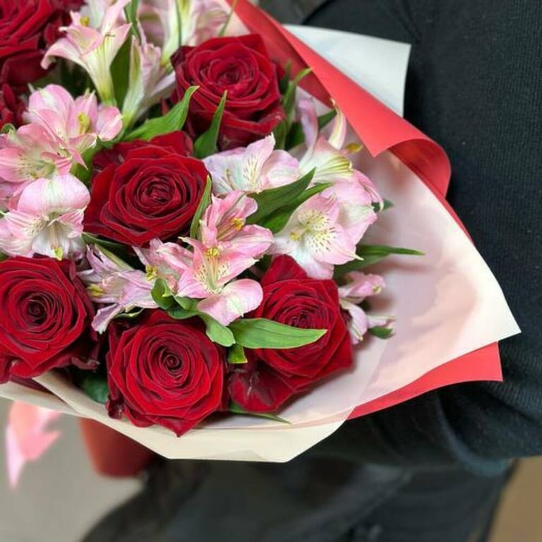 Red Roses And Pink Alstroemeria Romantic Bouquet-A719 - Image 2