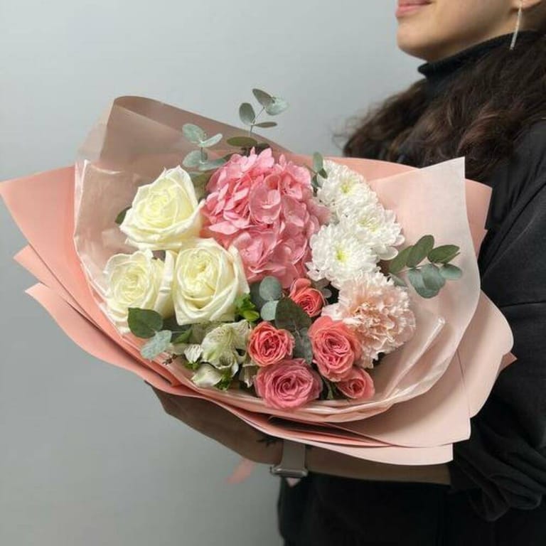 Pink Hydrangea White Roses And Spray Roses Luxury Bouquet-A724 - Image 5