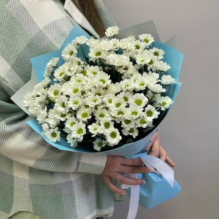 White Chrysanthemum Santini Luxury Bouquet-A733 - Image 4