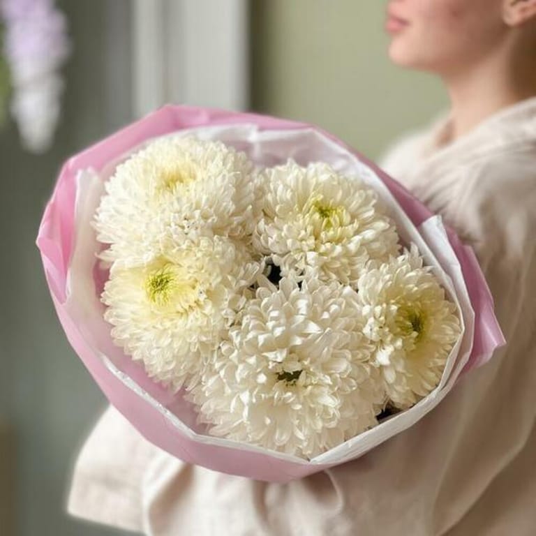 White Chrysanthemum Magnum Bouquet-A797 - Image 4