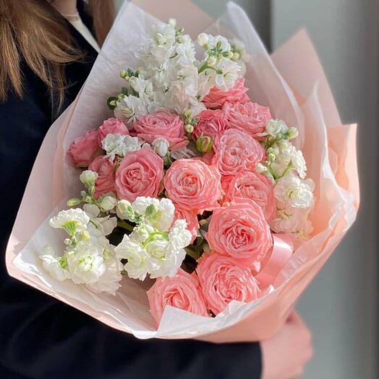 Pink Peony Roses And White Matthiola Luxury Bouquet-A825 - Image 3