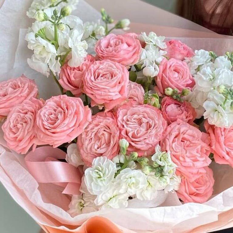 Pink Peony Roses And White Matthiola Luxury Bouquet-A825 - Image 6