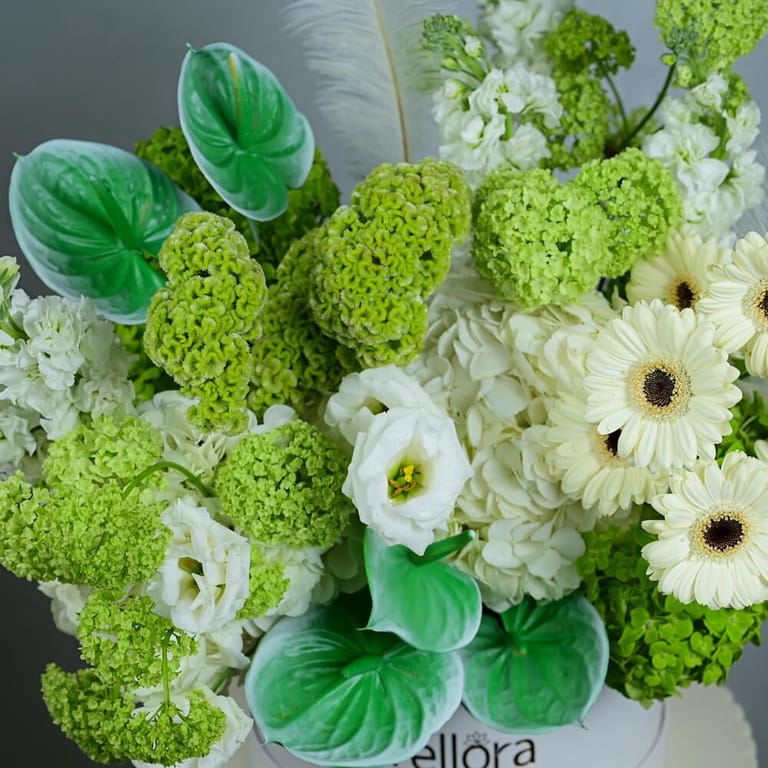 Green And White Luxury Mixed Flower Box-A969 - Image 3