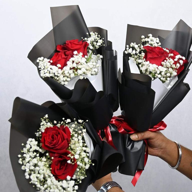Set Of 3 Mini Bouquets With 2 Red Roses Each-A1008 - Image 1