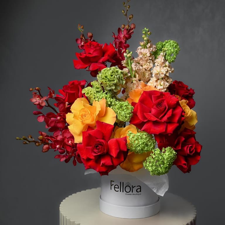 Red And Yellow Roses Luxury Mixed Flower Box-A1012 - Image 1
