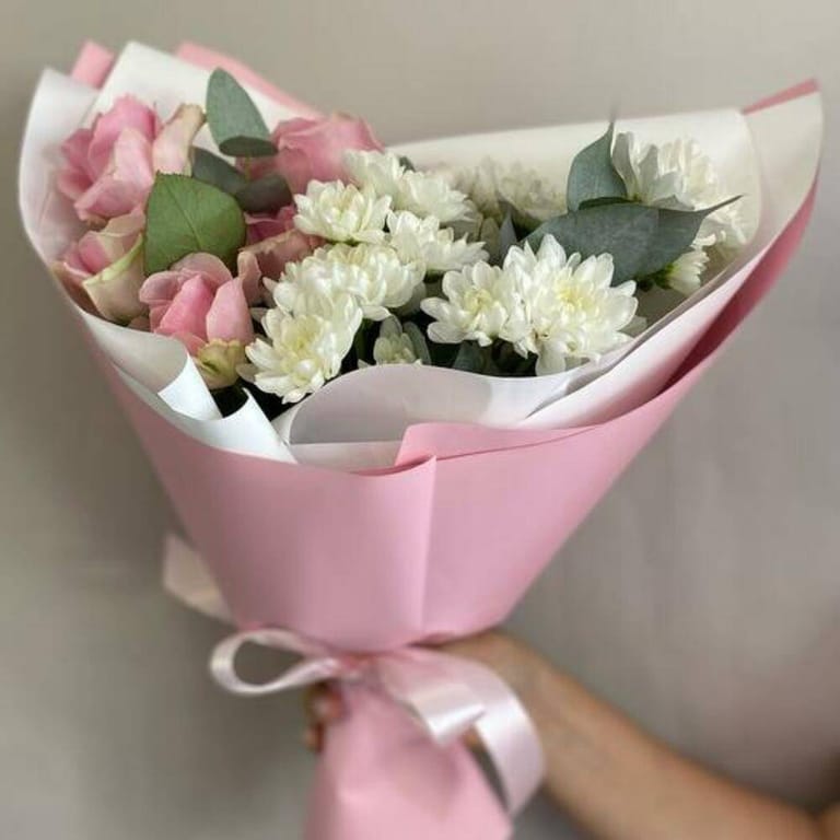 Pink Roses And White Chrysanthemum Elegant Bouquet-A1034 - Image 3