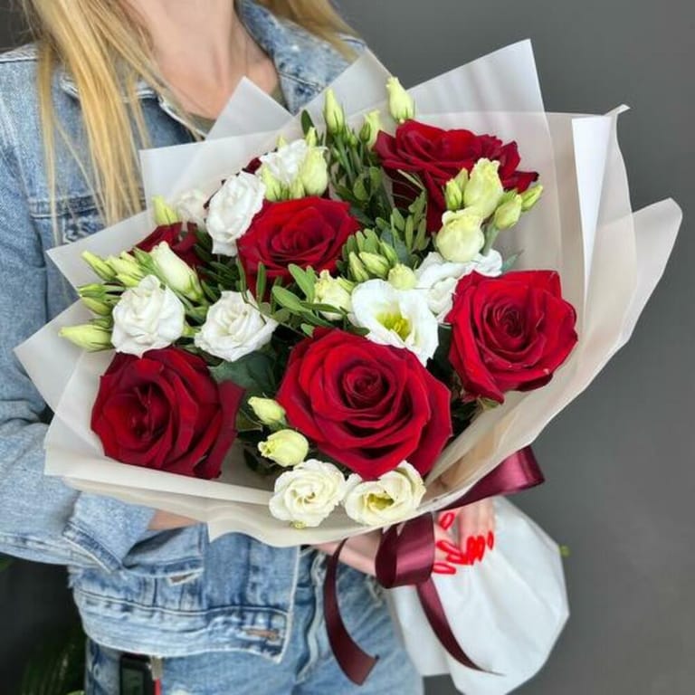 Red Roses And White Lisianthus Elegant Bouquet-A1070 - Image 4