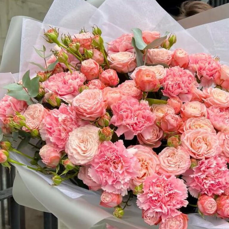 Pink Spray Roses And Carnations Grand Luxury Bouquet-A1119 - Image 2