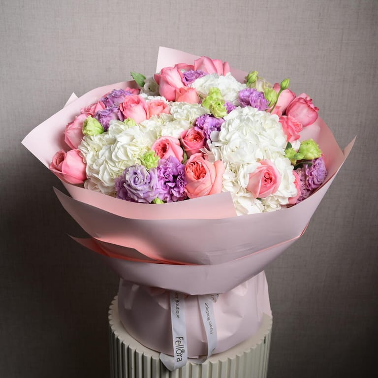 Luxury Pink Roses And White Hydrangea Bouquet-A1122 - Image 4
