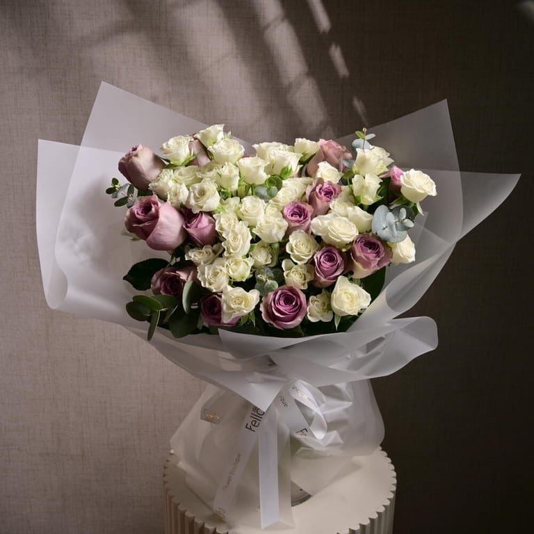 Purple Roses And White Spray Roses Luxury Bouquet-A1189 - Image 4