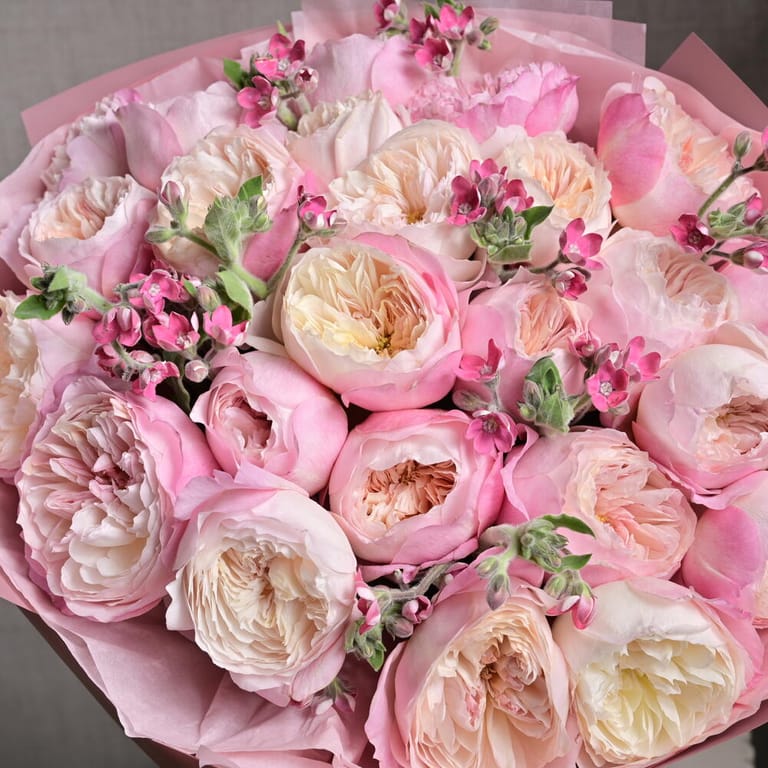David Austin Roses Luxury Bouquet-A1230 - Image 6