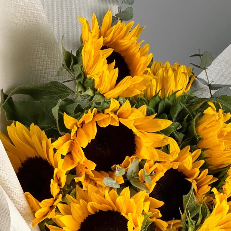 Sunflower Luxury Bouquet-A1594 - Image 4