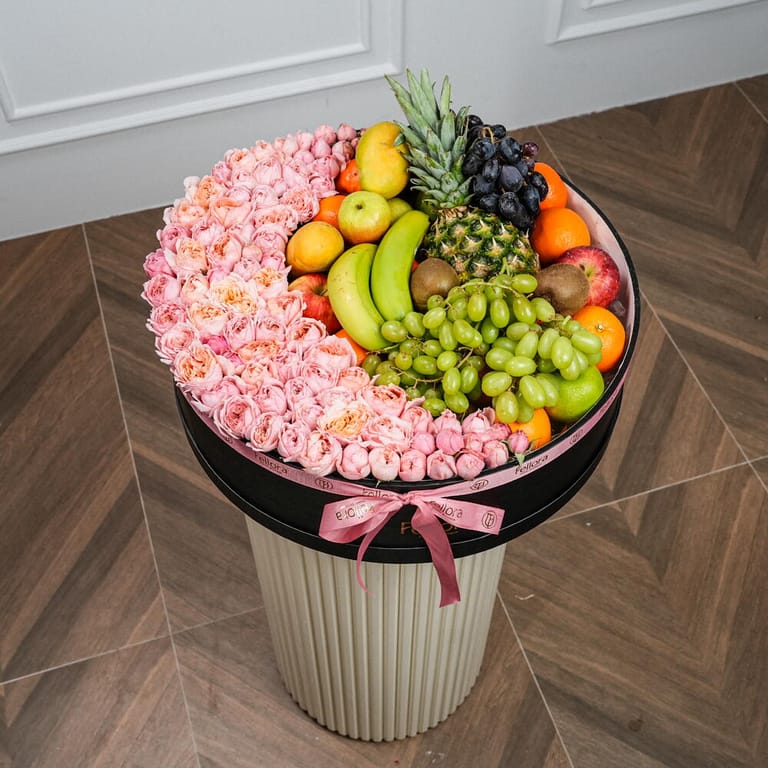 Peony Roses And Premium Fresh Fruits Luxury Box-C90 - Image 3