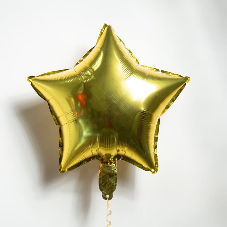 Gold Star Helium Foil Balloon-A924 - Image 2