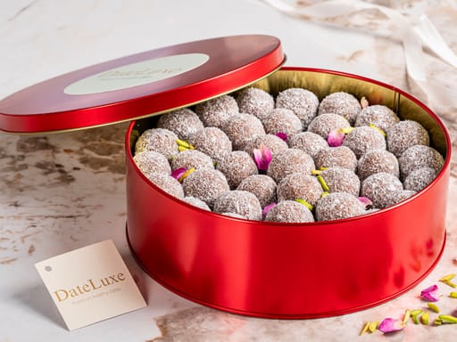 Coconut Dateballs