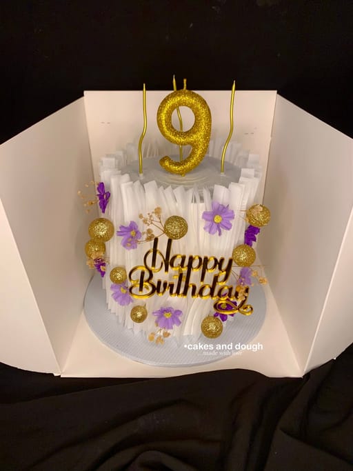 Medium Wafer Paper Cake Design 