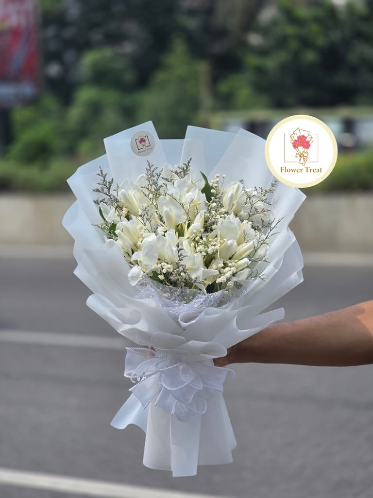 Premium Dolonchapa Flower Bouquet - Image 2