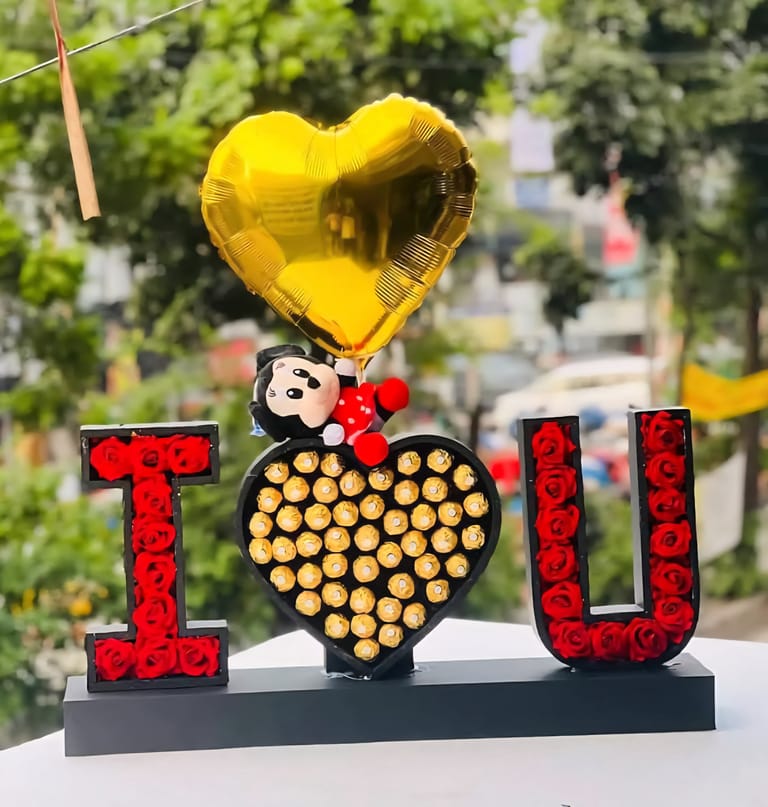 “I Love You” Chocolate Bouquet ❤️🍫 - Image 1