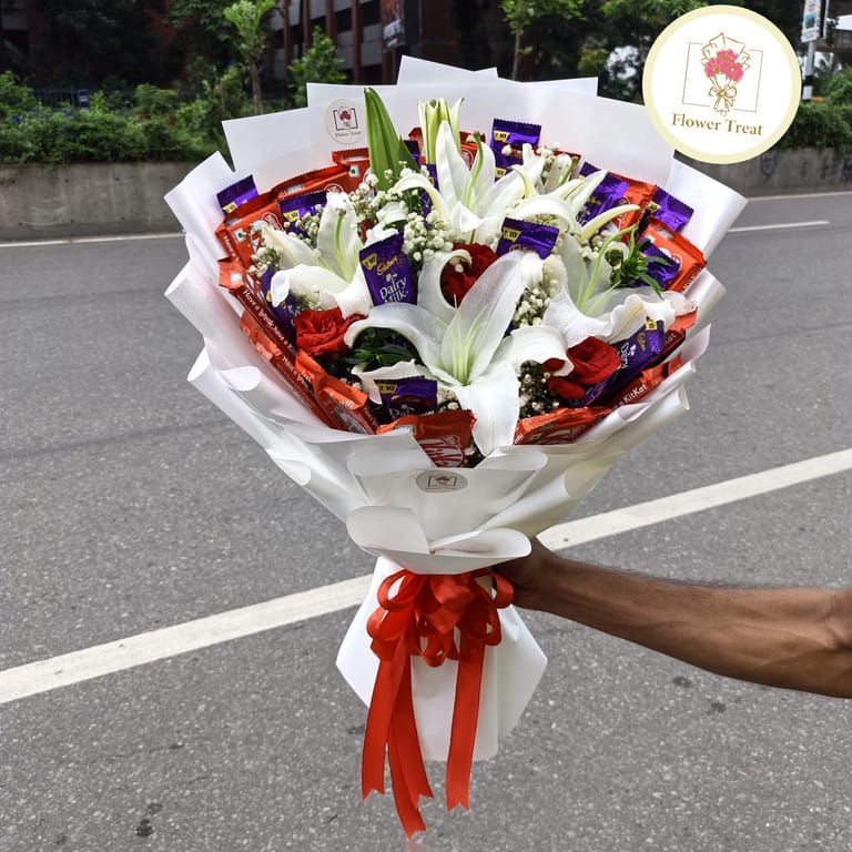 Premium Chocolate & Rose Mixed Bouquet 🌹🍫 - Image 2