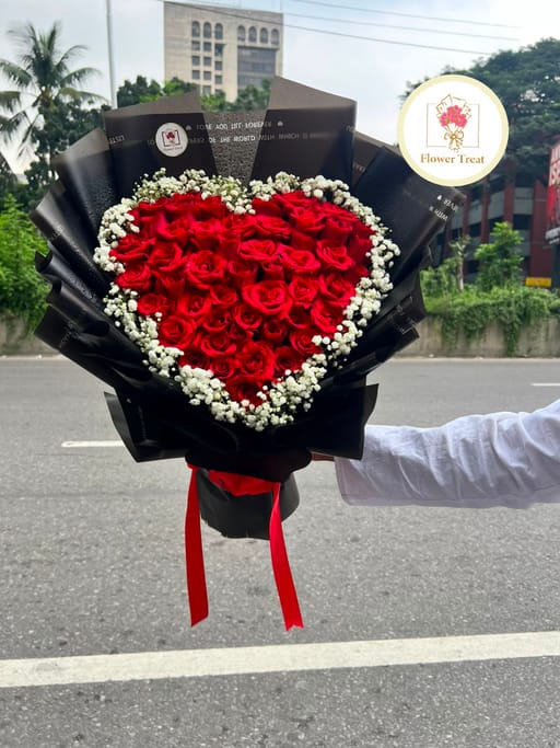 Premium Heart-Shaped Red Rose Bouquet ❤️🌹