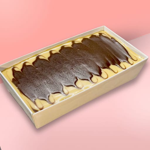 Chocolate caramel loaf cake 