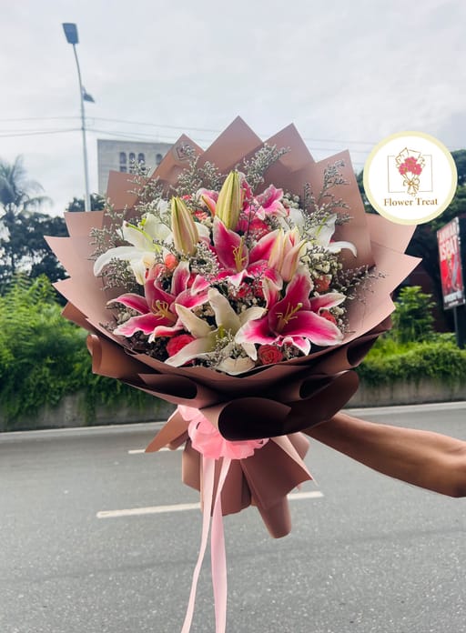 Premium Pink & White Lily Bouquet 🌸🤍