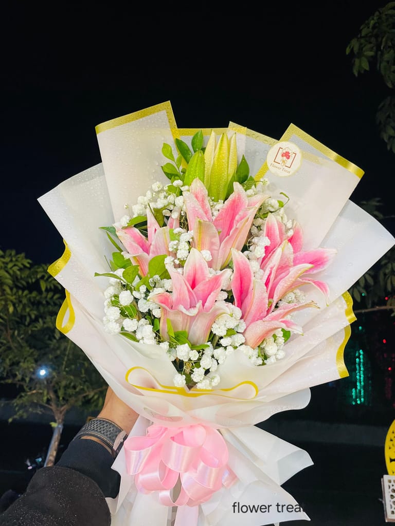 🩷 Premium Pink Lily Bouquet 💐 - Image 1