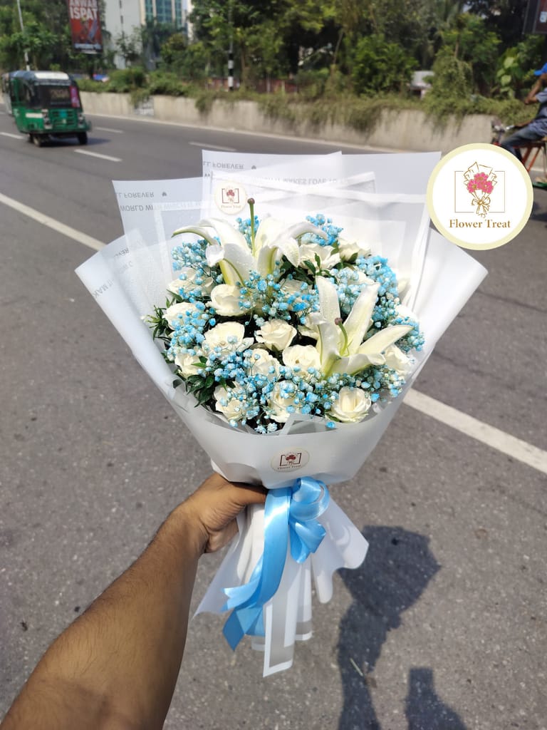π€ Premium Lily & White Rose Mixed Bouquet π - Image 1