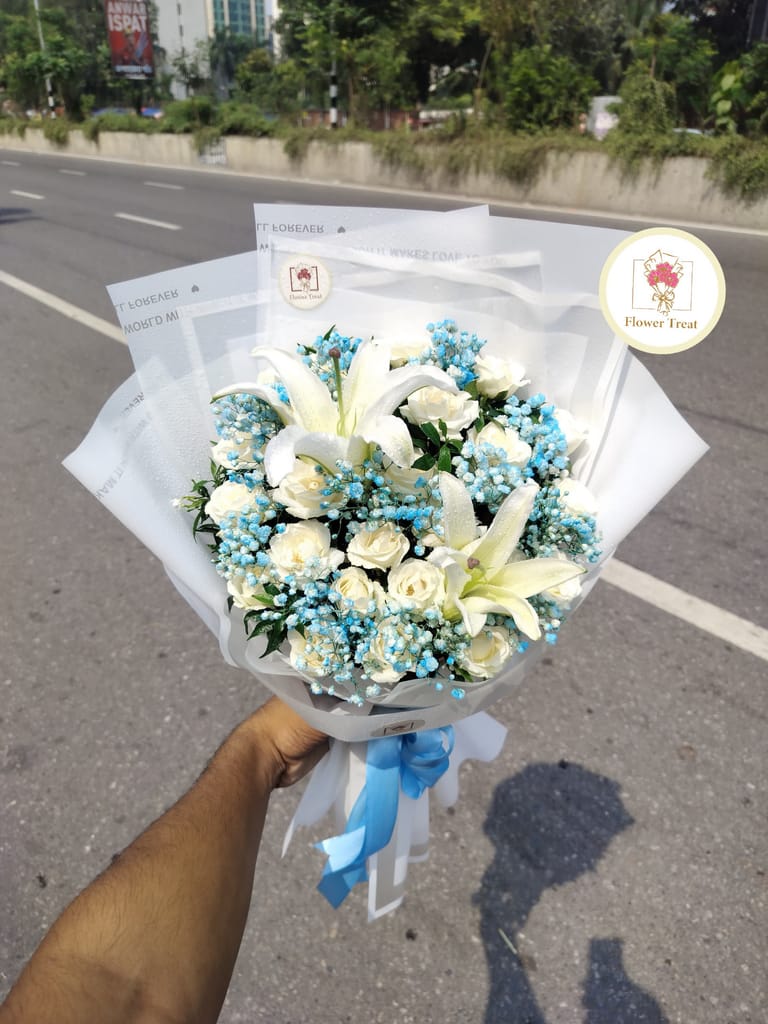 π€ Premium Lily & White Rose Mixed Bouquet π - Image 2