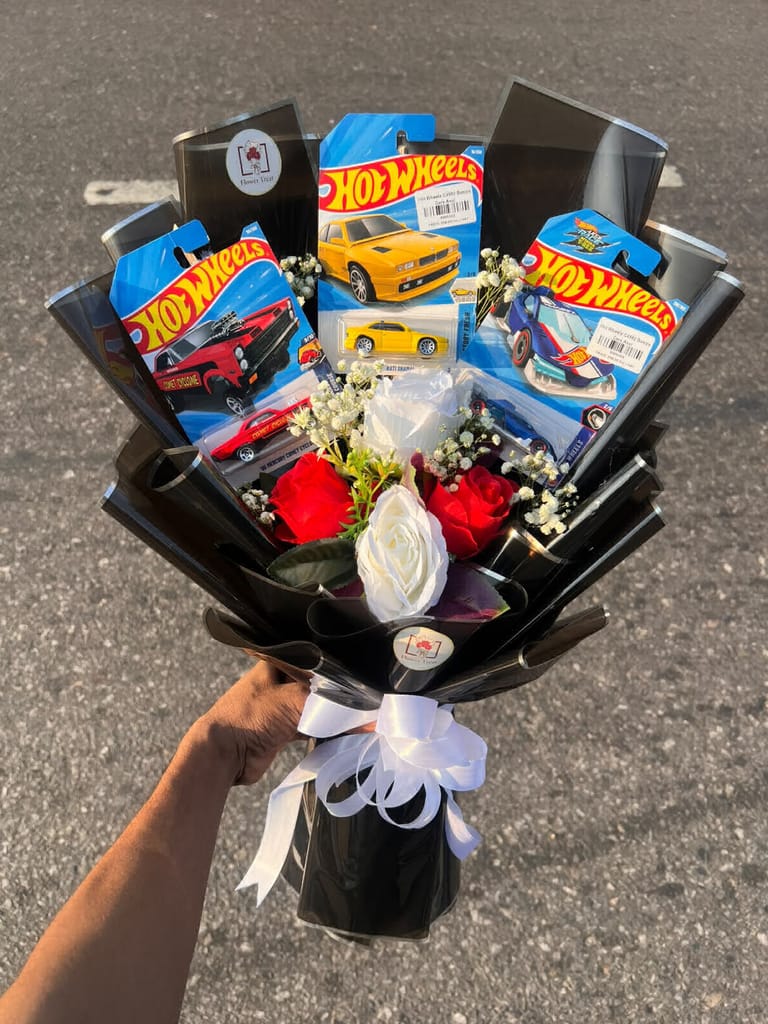 ποΈπ₯ Premium Hot Wheels Bouquet ππ - Image 1