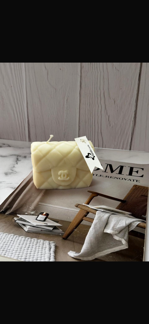 Medium Channel Bag Candle