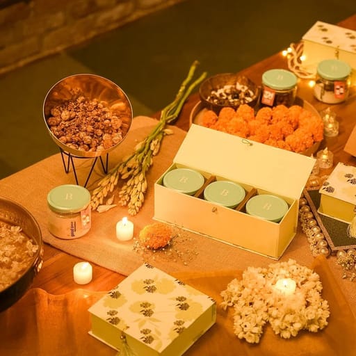 Diwali Hamper · Sweet & Savoury