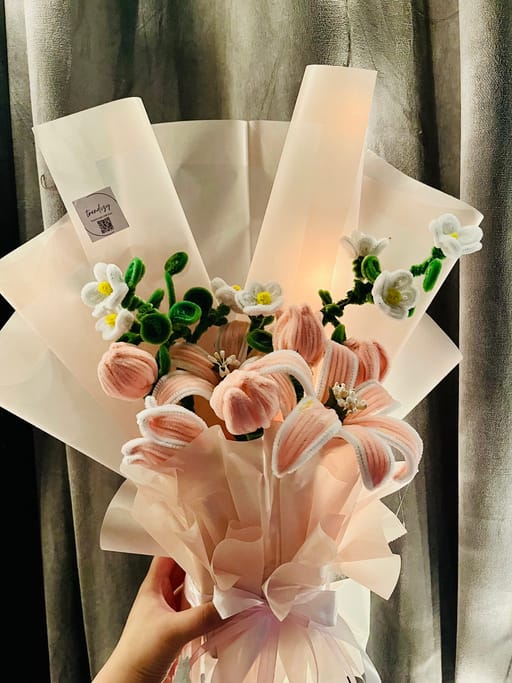 Handcrafted Peach & White Pipe Cleaner Bouquet