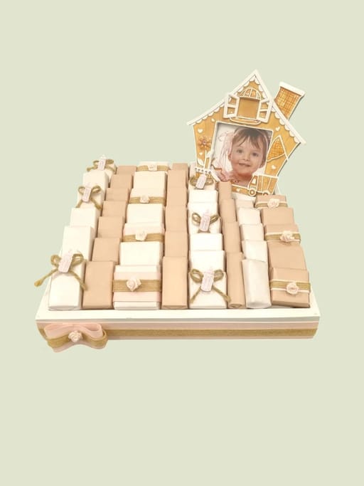 Newborn Baby Photo Frame Chocolate Arrangement Tray