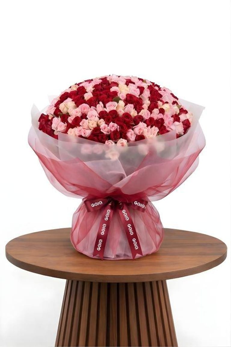 Premium Pink and Red Roses - Image 1