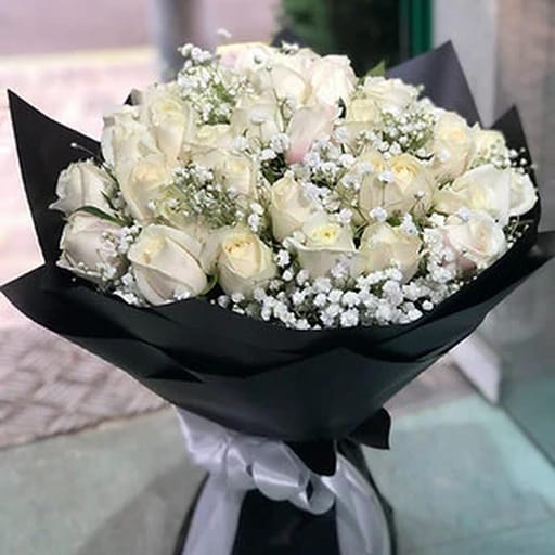 30 Roses
