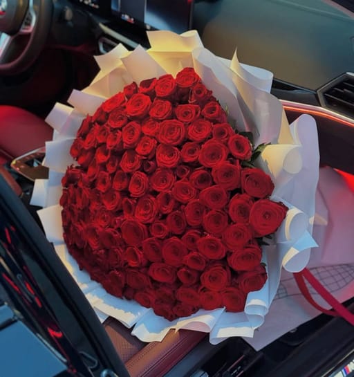 150 Roses
