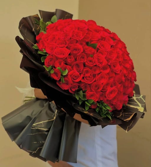 150 Roses