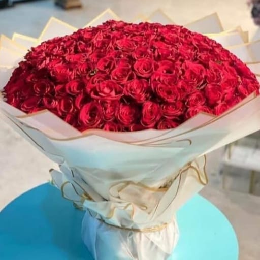100 Roses
