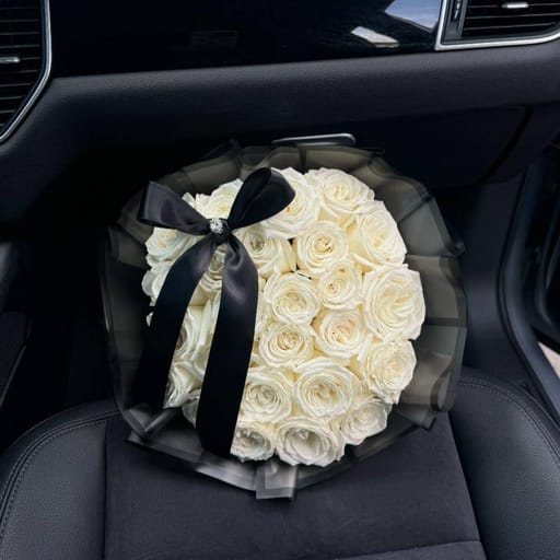 30 Roses